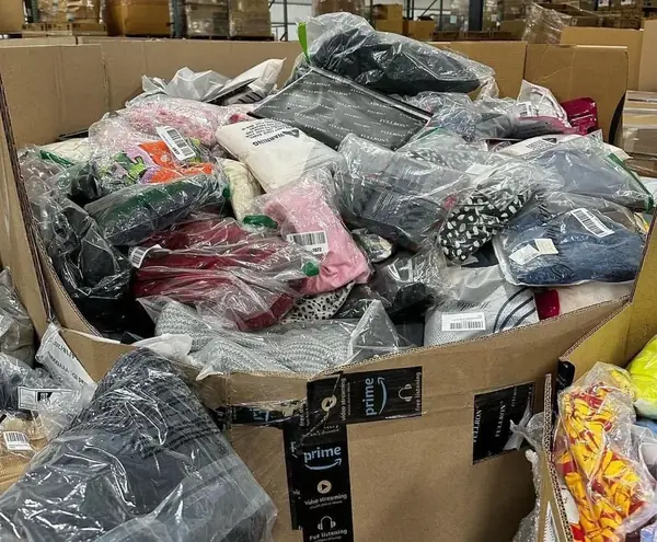 Amazon Clothing Pallet