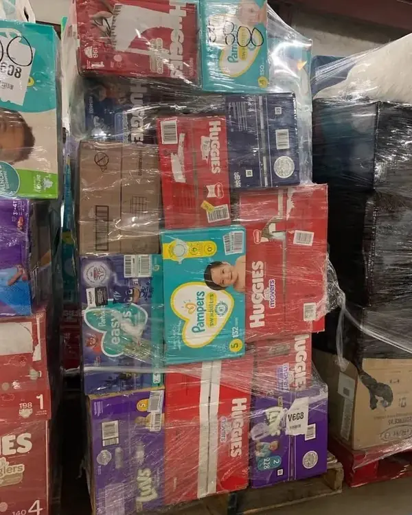 Baby Diapers Pallets
