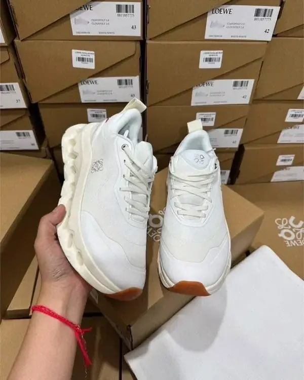 Cloud Nova Shoe Pallet