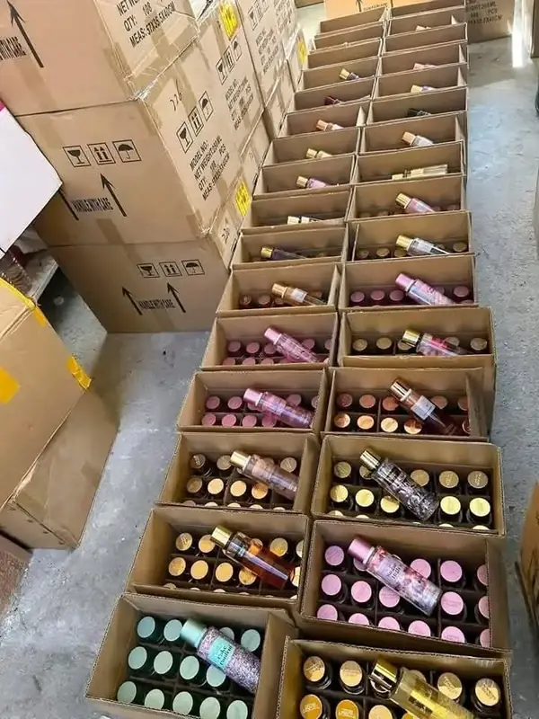 Cosmetics Pallet