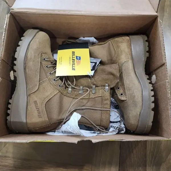 Hiking Boots Pallet