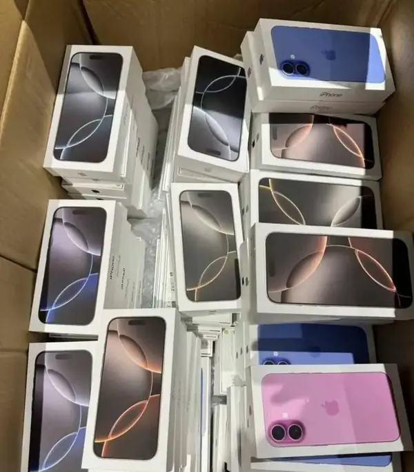 iPhone 16 Pro Max Pallet