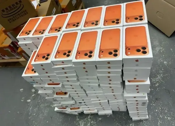 iPhone 17 Pro Max Pallet