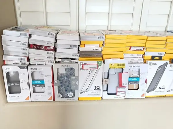 iPhone Cases Pallet
