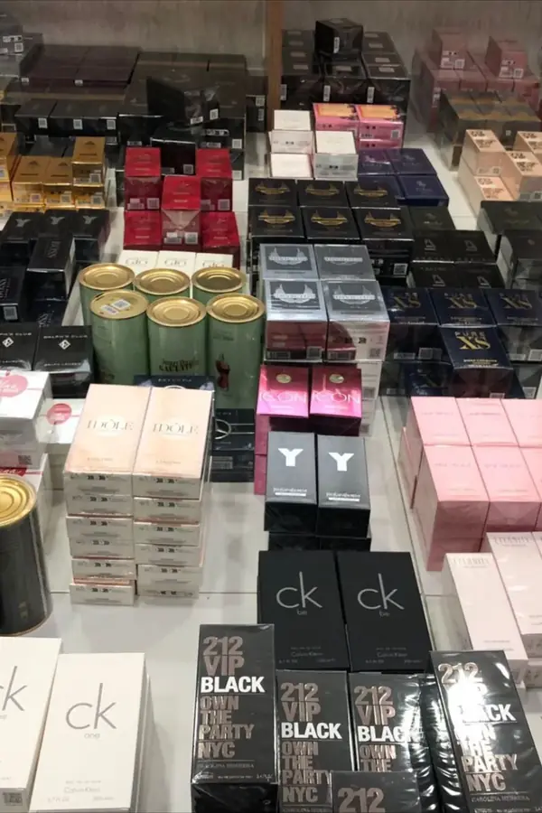 Perfume Pallet