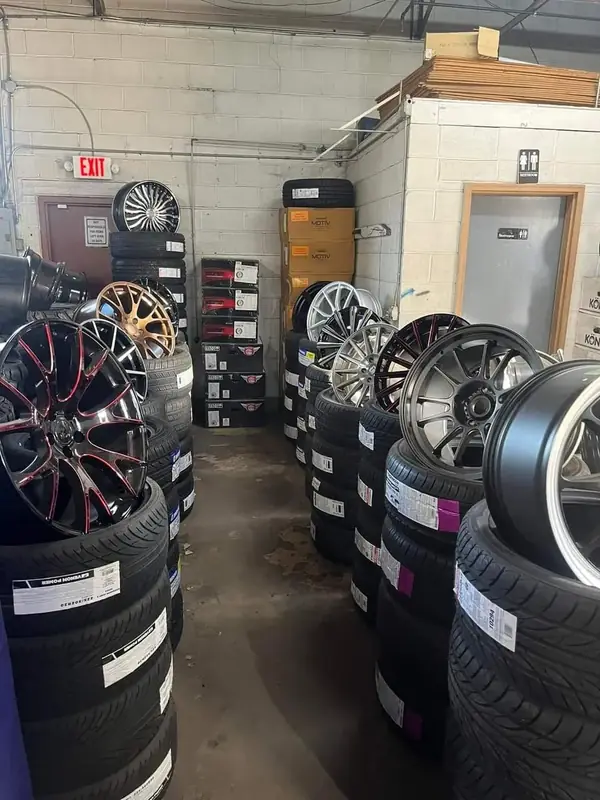 Tires & Rims Pallet